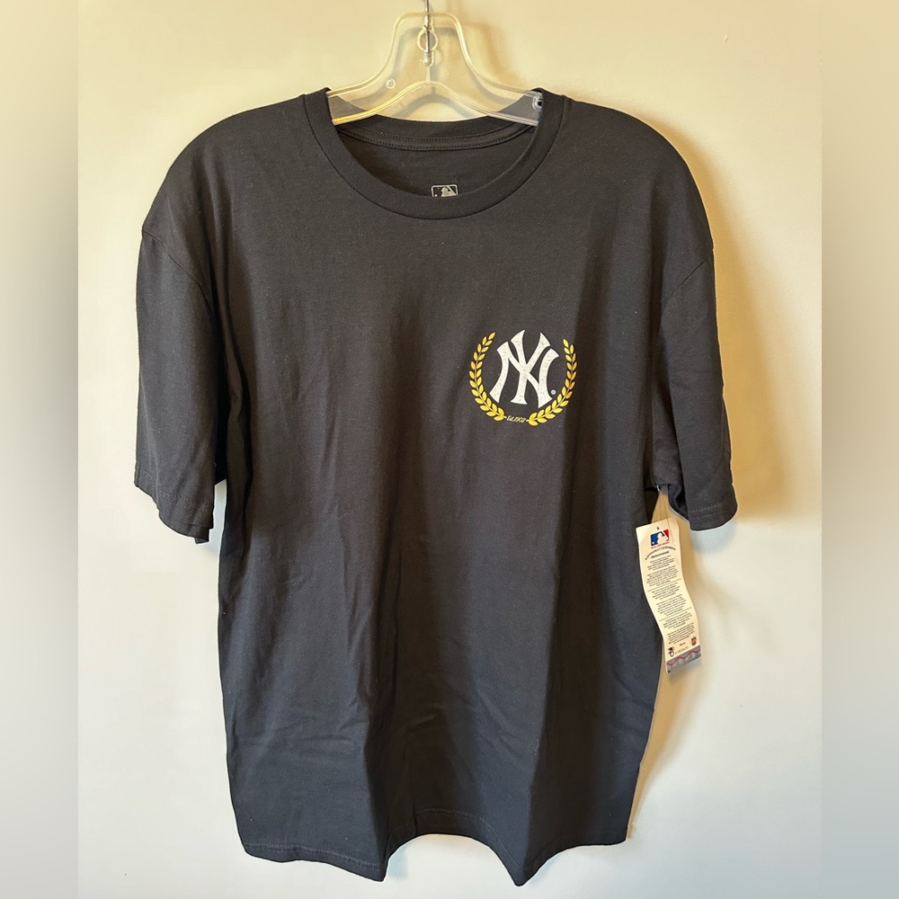 New York Yankees Shirt Men’s Size L Genuine Merchandise MLB